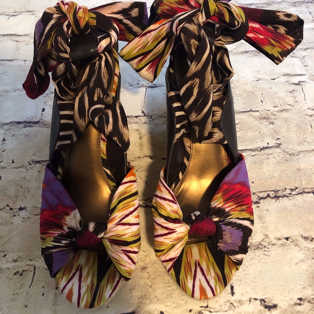 Tribal Print a.n.a Ankle Wrap Were Sandals